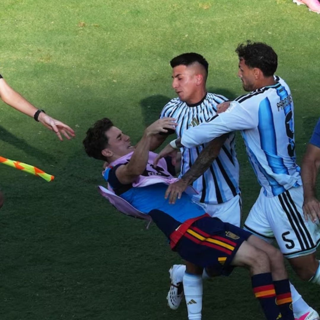 Se presenta conato de bronca en final del Mundial 2026. Foto: Reuters