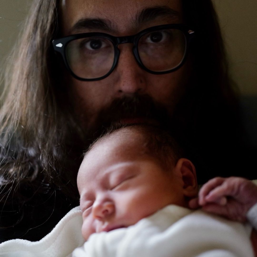 Seán Ono Lennon y su hijo