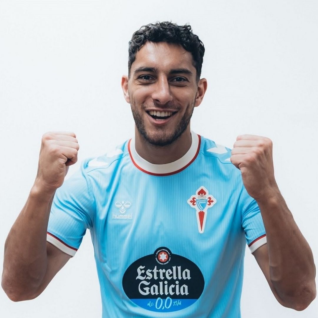 Sebastián Cáceres llamó la atención del entrenador del Celta de Vigo debido a que puede jugar en varias posiciones defensivas.