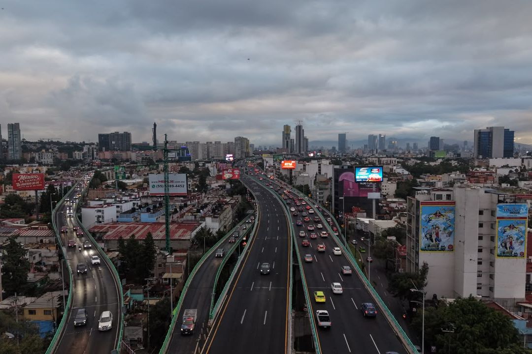 Accidente en segundo piso de Periférico
