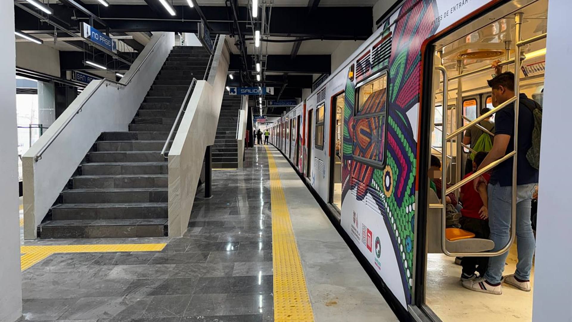 Servicio en la estación San Antonio Abad, de la Línea 2 del Metro CDMX. Foto: X @AdrianRubalcava