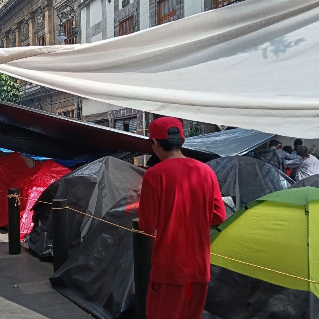 Plantón de la CNTE en el Zócalo de la CDMX.