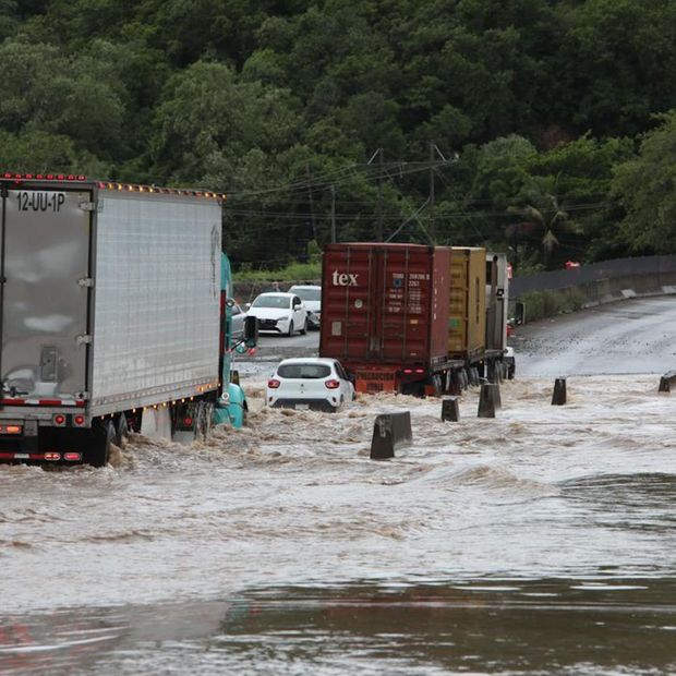 Afectaciones de Simon en Armería, Colima, el 11 de octubre 2026. Foto: Cuartoscuro | Archivo