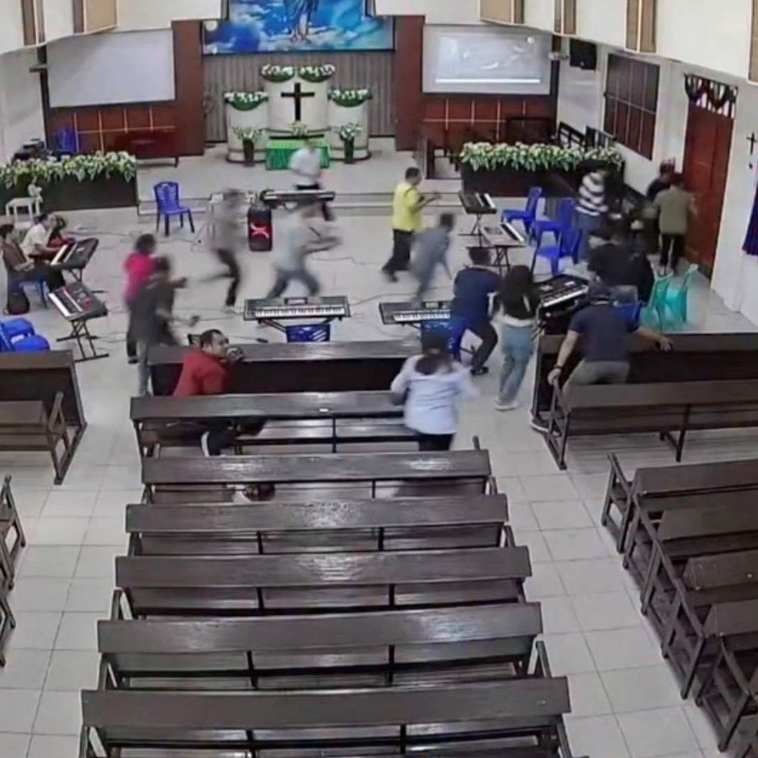 Temblor en Indonesia
