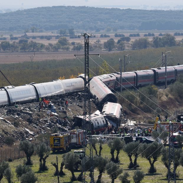 "Sistema LZB: Así Funciona la Tecnología que Vigila la Velocidad de los Trenes en España "