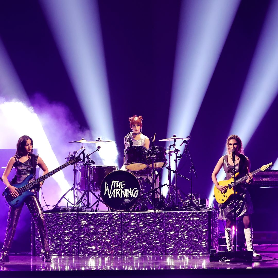 the-warning-banda-mexicana-show-medio-tiempo-nfl-mexico-2026