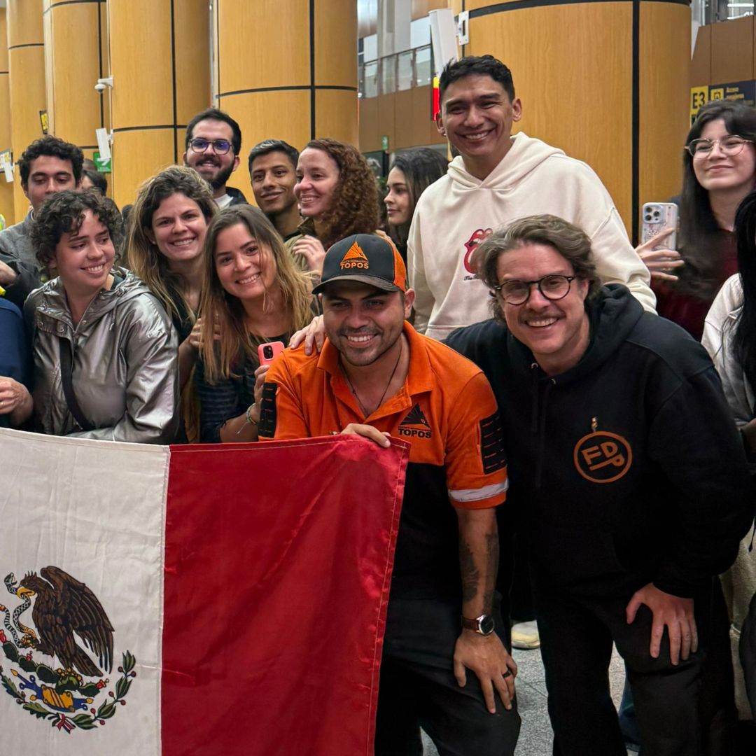 Grupo de Topos mexicanos a su regreso de Venezuela.
