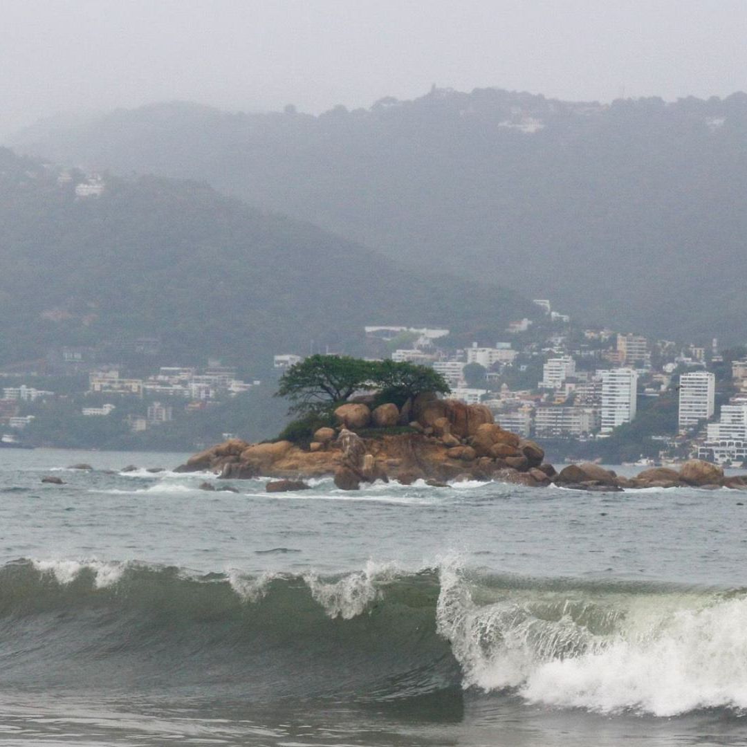 Acapulco durante el paso de la tormenta Dolores en junio 2021. Foto: Cuartoscuro | Archivo