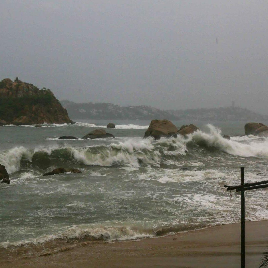 Marejadas en Acapulco por tormenta tropical Boris en junio 2026. Foto: Cuartoscuro | Archivo