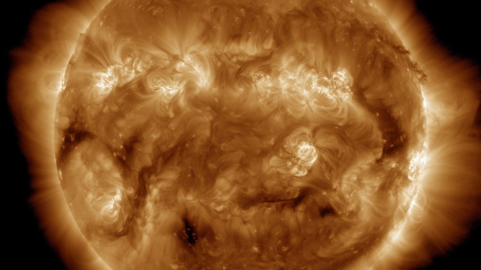 Imagen del Sol captada por el telescopio espacial SDO de la NASA