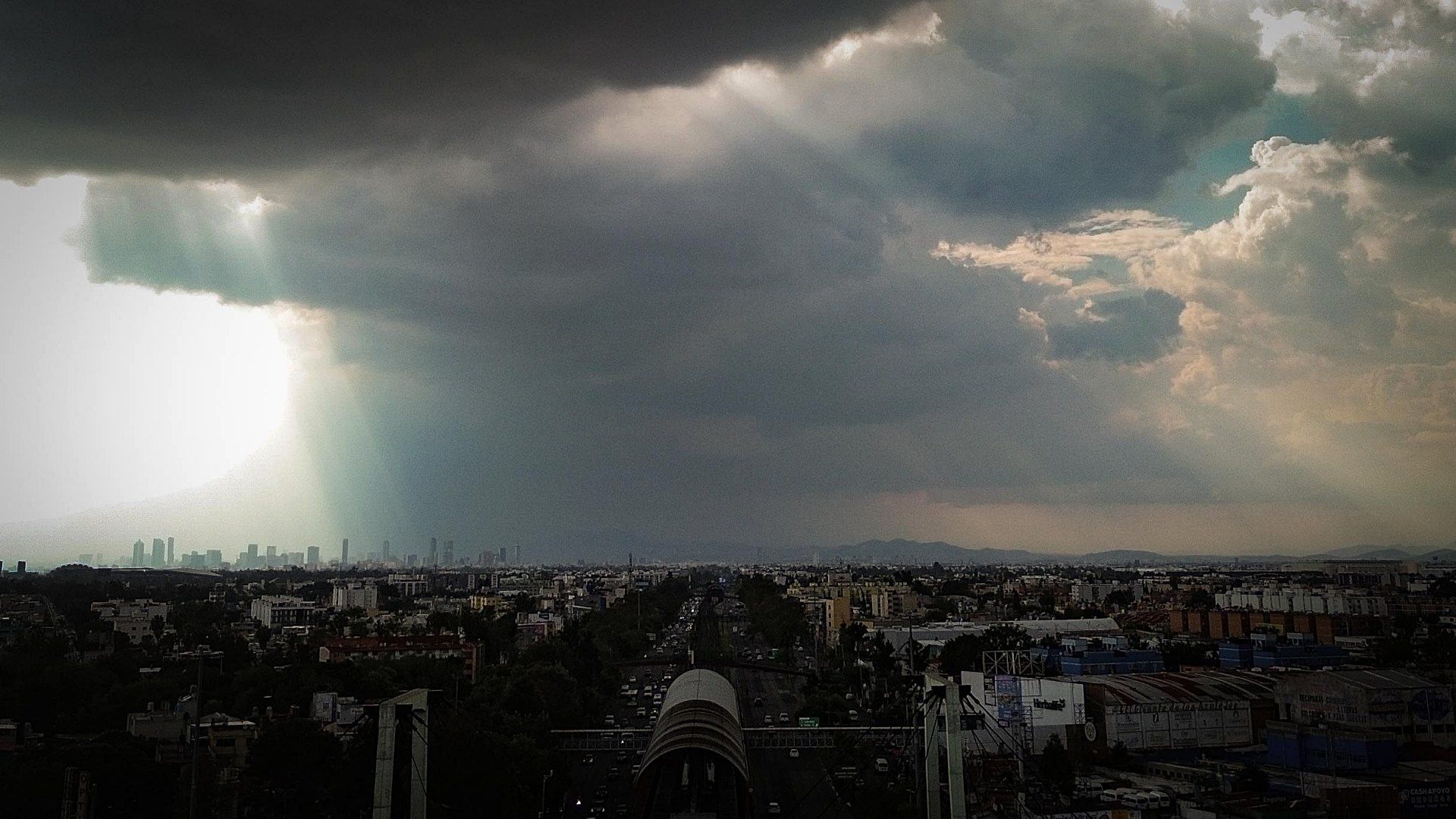Lluvia intensa en la Ciudad de México en agosto de 2025. Foto: Cuartoscuro | Archivo