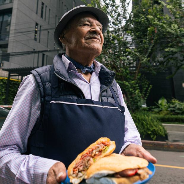Don Pepe, dueño de la tortería en la colonia Granada, es afectado por la gentrificación en la alcaldía Miguel Hidalgo