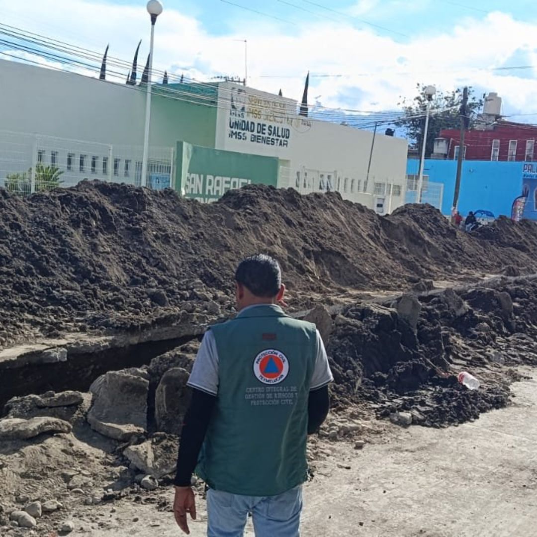 Rescatados Dos Trabajadores Atrapados Obra San Rafael Tlanalapan San Martín Texmelucan Puebla