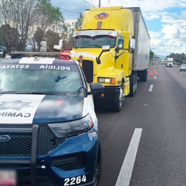 Dos Detenidos Tráiler Robado Recuperado Periférico Ecológico Coronango Puebla