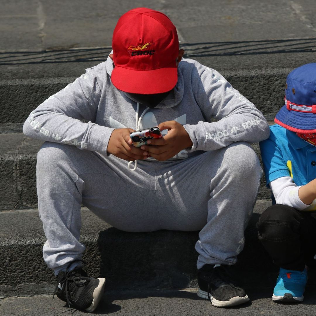 Uso de celular en niños