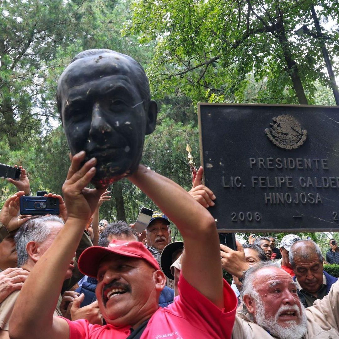 Escultura del expresidente de México, Felipe Calderón Hinojosa.
