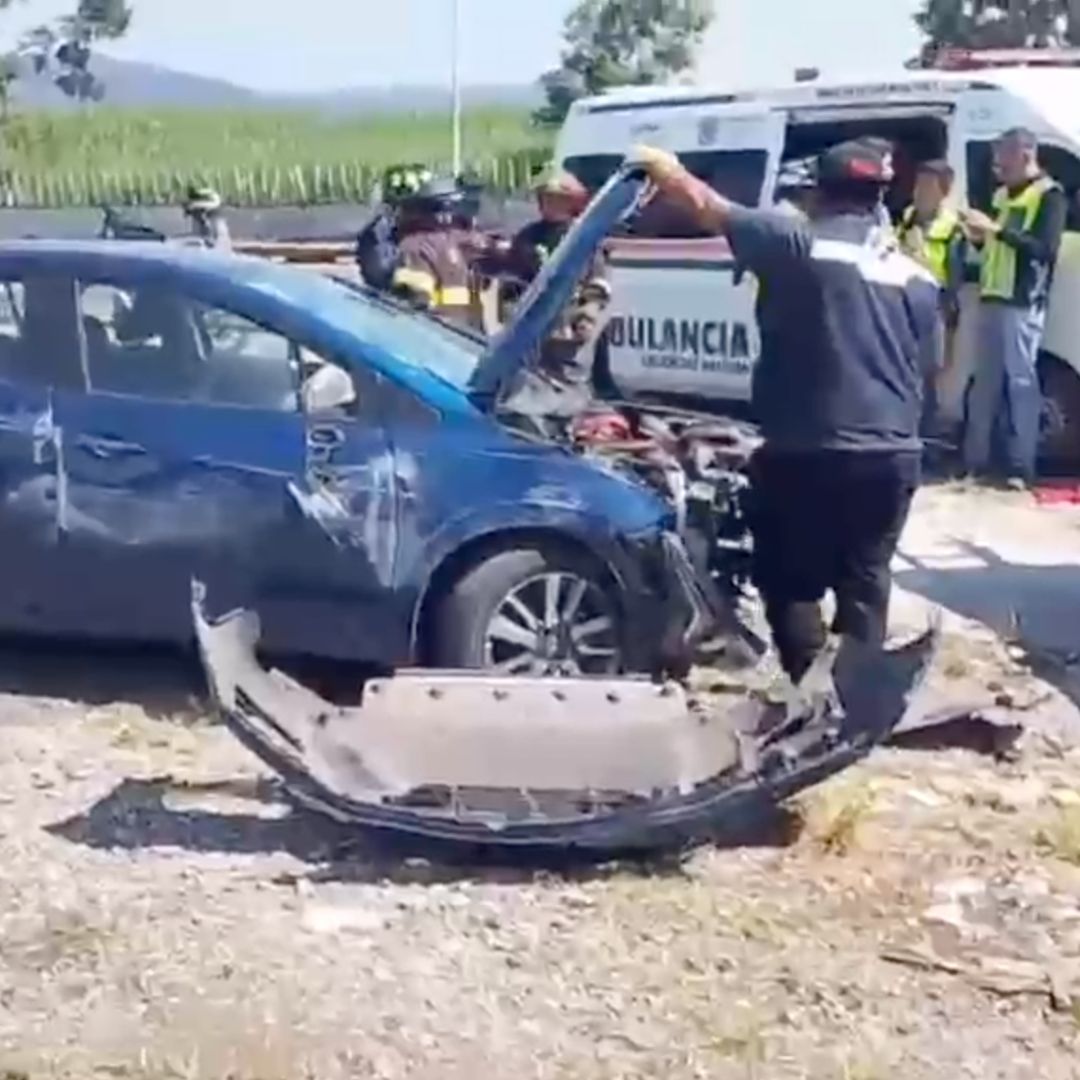 Tres Lesionados tras Volcadura de un Auto en la Autopista Córdoba-Veracruz