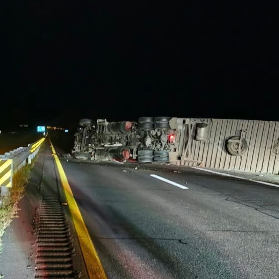 Volcadura de tráiler