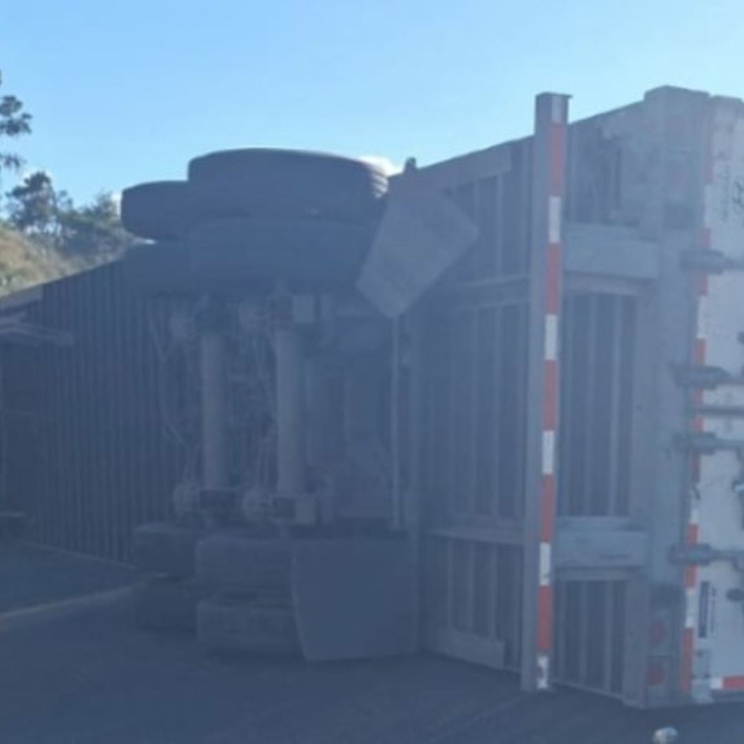 Accidente Volcadura Tráiler Cierre Circulación Carretera Amozoc Perote Puebla