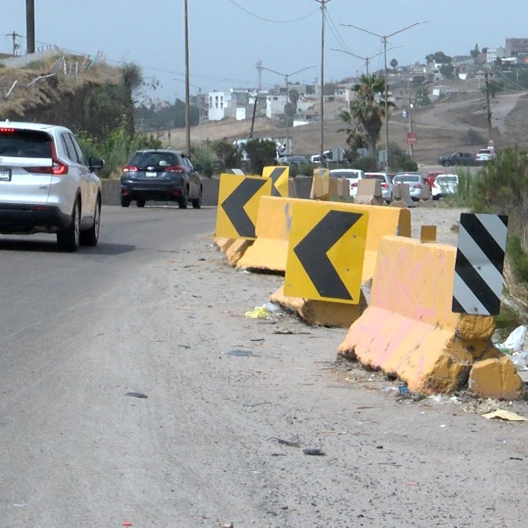 Inician Reparación de Socavón en la Carretera Libre Tijuana-Rosarito, BC