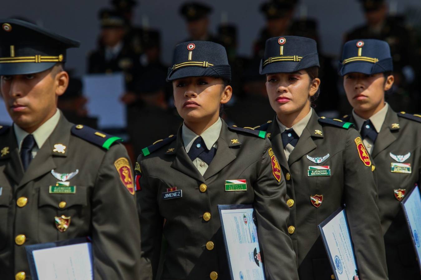Heroico Colegio Militar ¿Qué carreras ofrece el Ejército Mexicano en