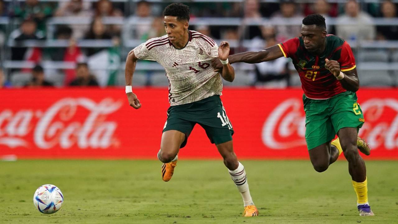 México Empata en el Último Minuto ante Camerún N+