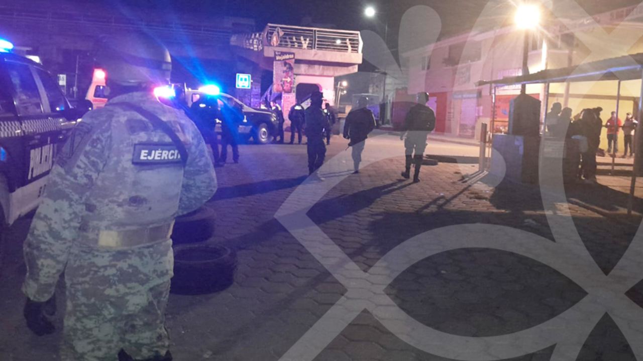 Asesinan a Mujer Frente a su Hija; Cenaban en Puesto de Tacos de Tlaxcala |  N+