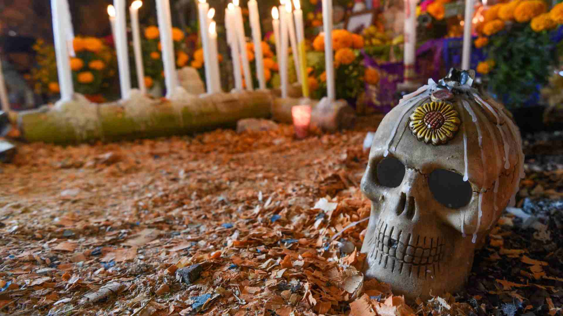 Cuándo se Pone la Ofrenda de Día de Muertos? Días Según las Almas que Llegan  al Altar