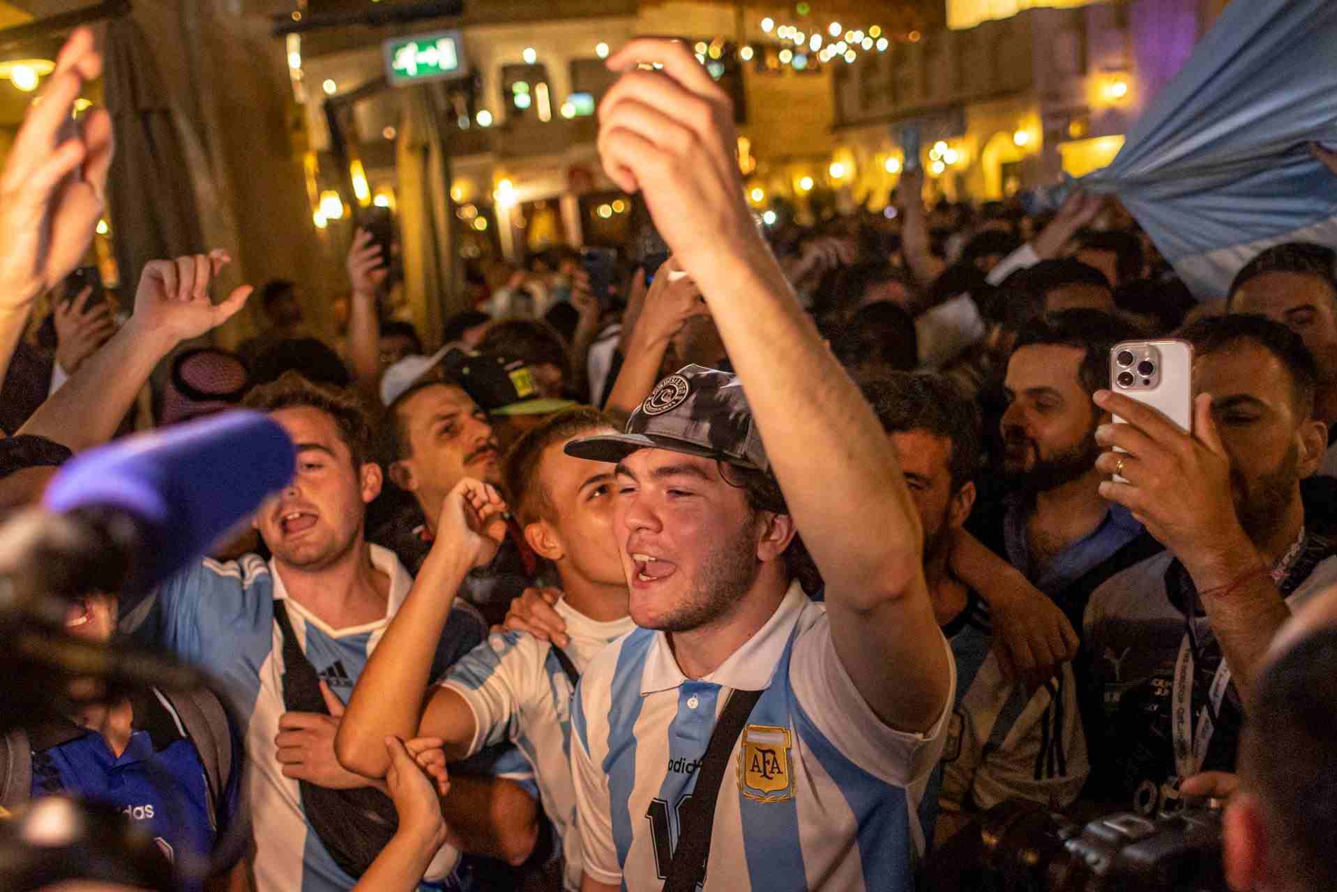 Argentina Vs Francia: La Albiceleste Jugará La Final Del Mundial 'en ...