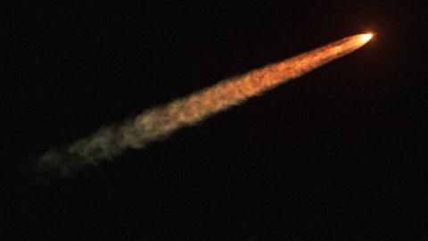 Despega con éxito cohete Artemis 1 hacia la Luna. Foto: Reuters