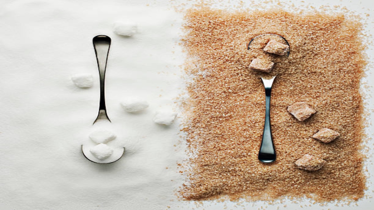 Cuál es la diferencia entre la azúcar morena y la azúcar blanca? | N+